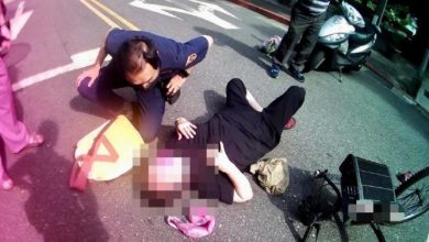 8旬婦車禍臥倒路中央！「視訊119APP」急救援　暖警挨家挨戶幫尋親