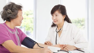 為什麼沒有家屬陪病人來醫院？