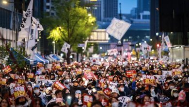 上任僅1年便以「低姿態屈辱外交」失去國家利益的韓國政府
