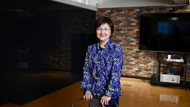 卸下白袍 JUST TRY！邱淑媞推動全球公衛的女俠
