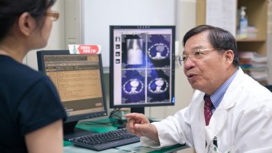 《113年度外科醫學會年會系列報導06》終身成就獎張金堅教授全方位守護乳癌病友 奉為終身志業