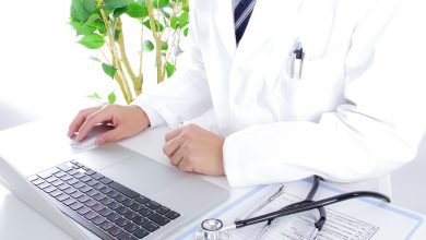 先重修醫學人文的課吧！    
