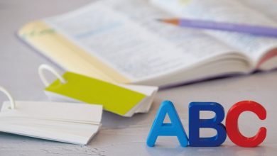 學習的最後一哩路   論線上教育平台的規模陷阱與實作斷層