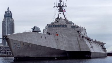 美國海軍部長示警造船產能落後中國 呼籲「戰時狀態」全力追趕