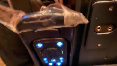 台灣航空用膠帶粘飛機