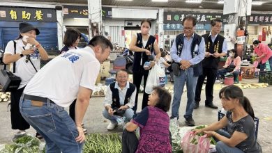 張峻前往花蓮果菜市場拜票　提出產銷透明、冷鏈升級與穩定供應三大方向