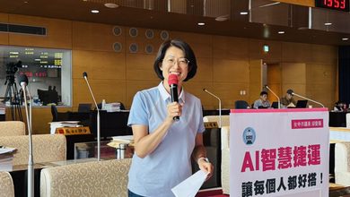 推動中捷AI智慧服務 邱愛珊籲藍線提前納入語音、多語言及無障礙功能 推動中捷AI智慧服務 邱愛珊籲藍線提前納入語音、多語言及無障礙功能