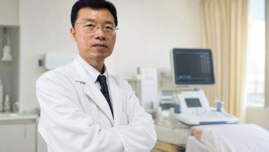 張崑敏醫師：白衣與白袍，在生死交界守住每一個人