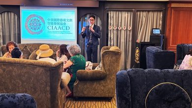 旗袍女王袁念華公子梁海騰 創立新協會讓文化傳承串聯藝術文創與智能 旗袍女王袁念華公子梁海騰 創立新協會讓文化傳承串聯藝術文創與智能